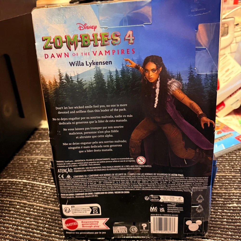 Mattel Disney Zombies 4 Willa Lykensen Doll OS Purple NEW Werewolf Leader JFG34